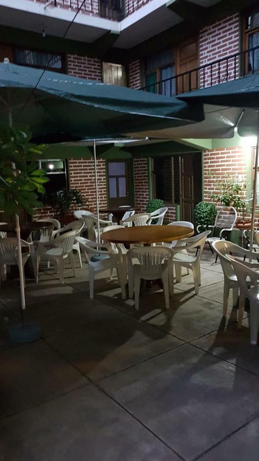 Hostel Buen Descanso Sucre Luaran gambar